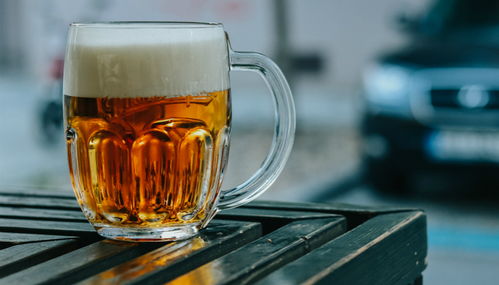 啤酒巨頭齊聚資本市場(chǎng),在高端市場(chǎng)玩什么花樣